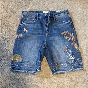DRIFTWOOD Blue Embroidered Heron & Sunset Jean Shorts Sz 28